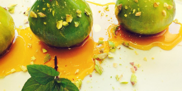Figos caramelizados com Pistachios